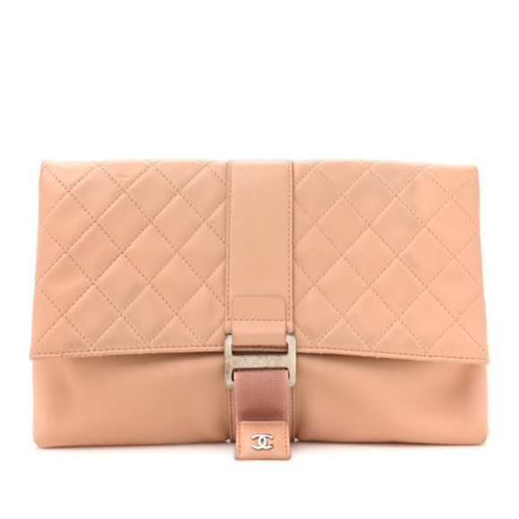 CHANEL Nude Quilted Clutch - Picture 1 of 13